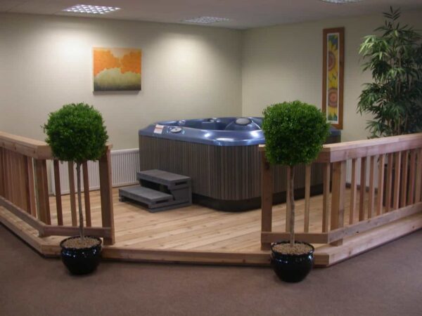Artificial Boxwood Ball on Stem 4ft