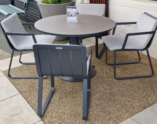 Fano 110cm 4 Seat Dining Set with Verona Arm Chair