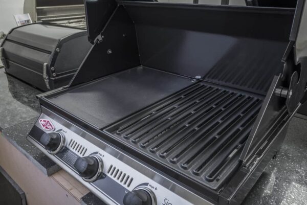 Beefeater Signature S3000E Series BBQ Head 5 Burner (Cast Iron pack)