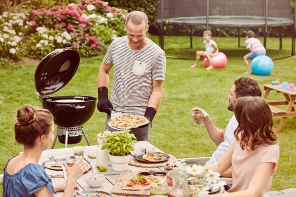 Weber BBQ Master-Touch Premium Charcoal BBQ 57cm Black