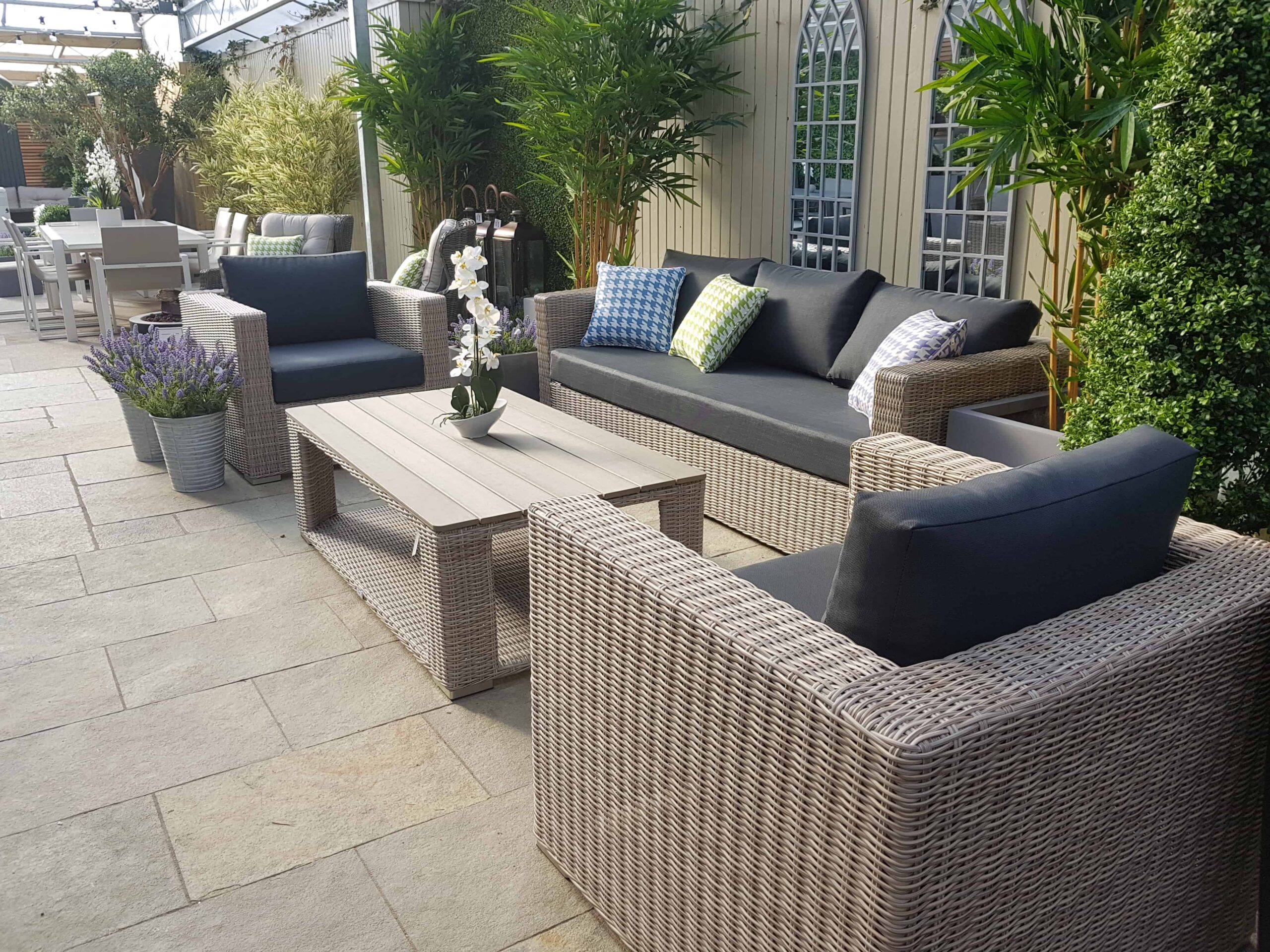 Valencia Outdoor Sofa With Two Arm Chairs