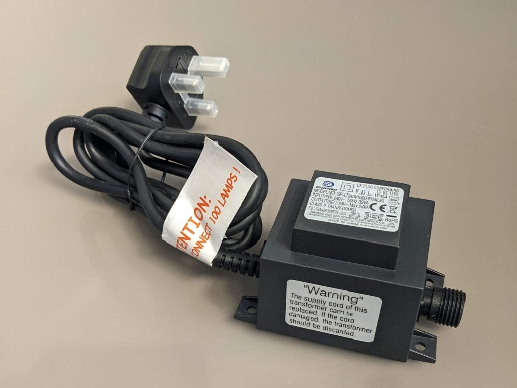 FDL Transformer with UK Plug Out of the Box