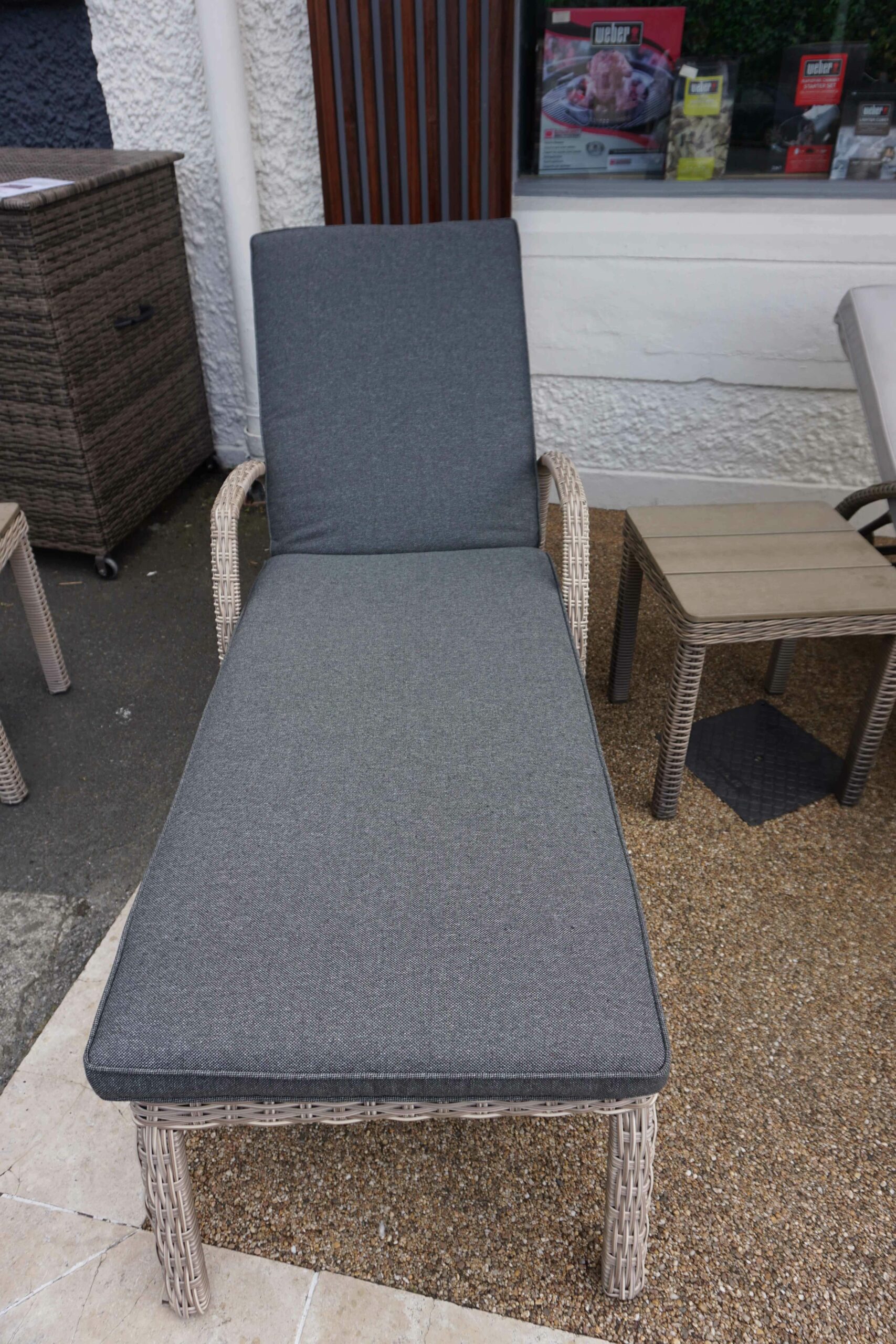 Porto Sun Lounger Vintage Willow