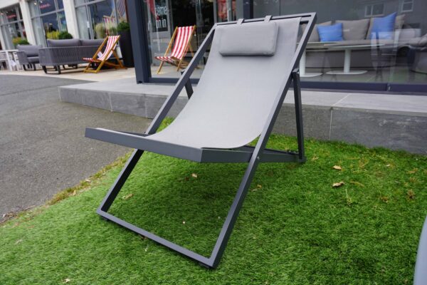 Xanthus Sling Deck Chair – Charcoal Frame