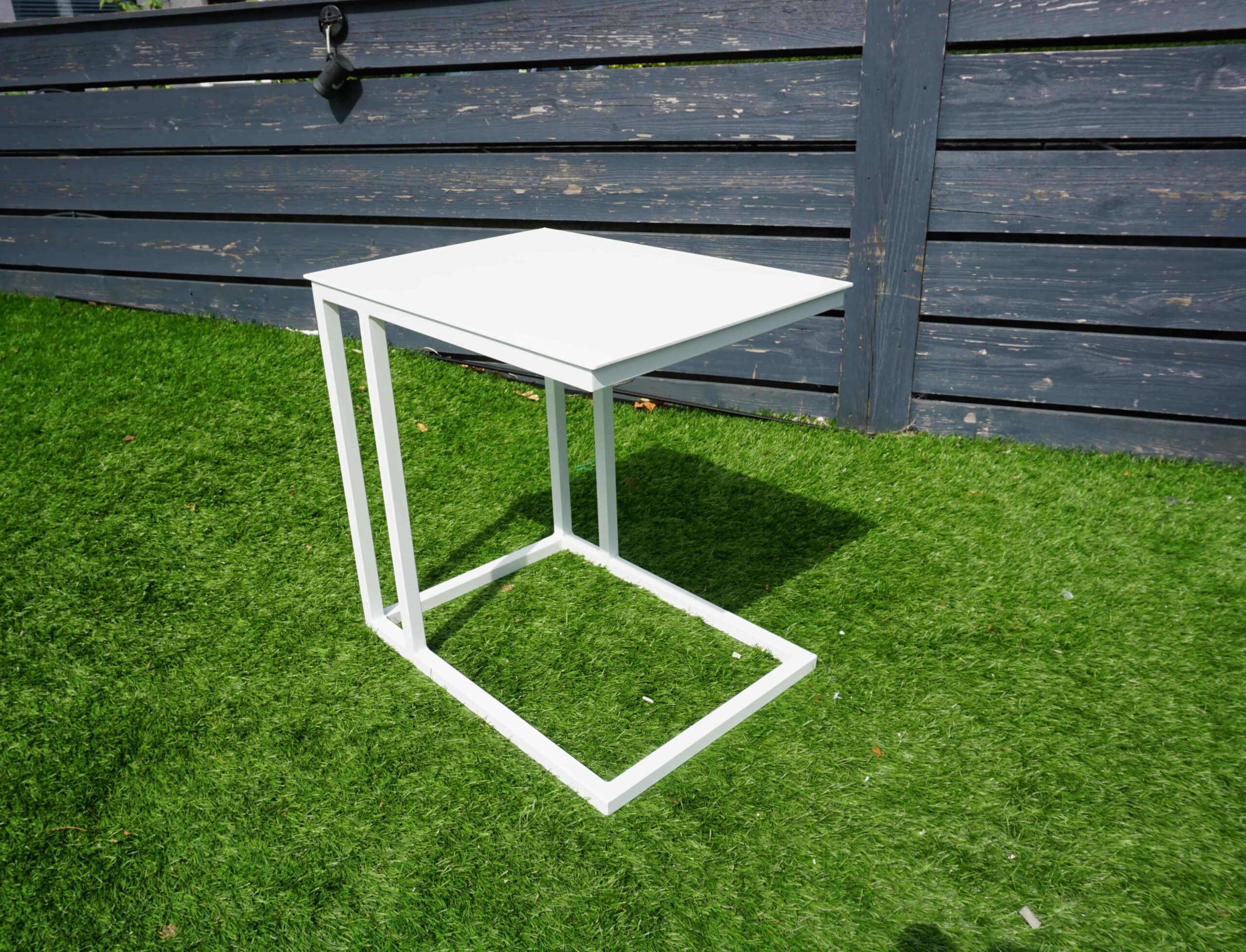 Grenada Alu Side Slide Table