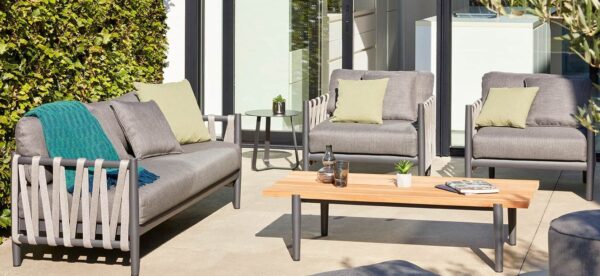 Switch Rope Outdoor Furniture Set