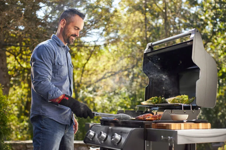 Weber Spirit 325 Gas Barbecue - Gas Barbecues For Sale Dublin