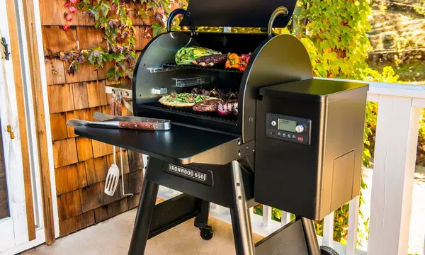 Traeger Folding Front Shelf - Pro 22 & 575/Ironwood 650 - BBQ Accessories For Sale Dublin