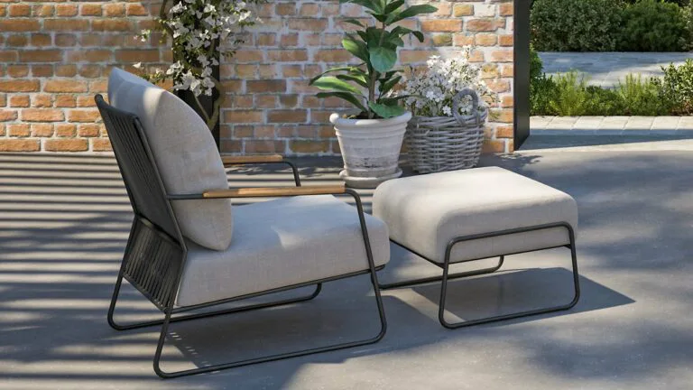4 seasons outdoor balade lounge chair with footrest