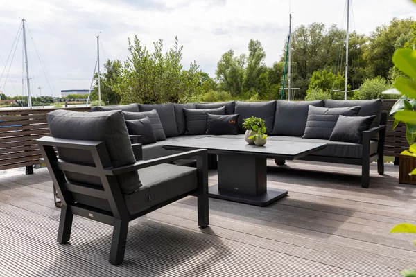 Luka Height Adjustable Outdoor Table