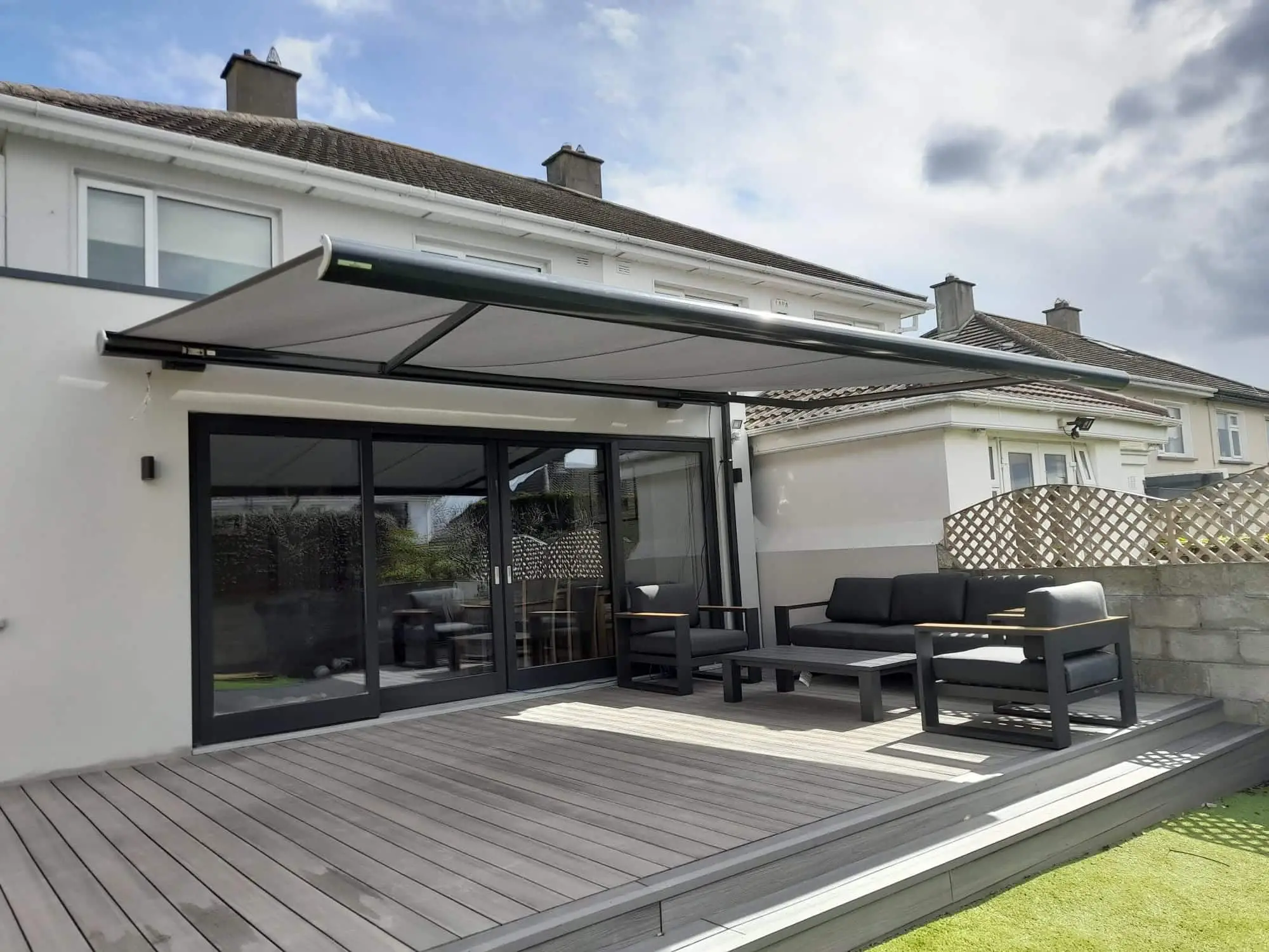 Weinor Semina lifefor sale in Dublin. Retractable Electric Awning