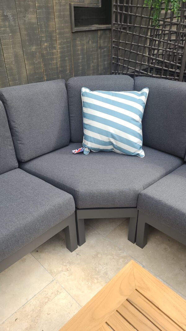 Lanta Outdoor Sofa U-Shaped Set