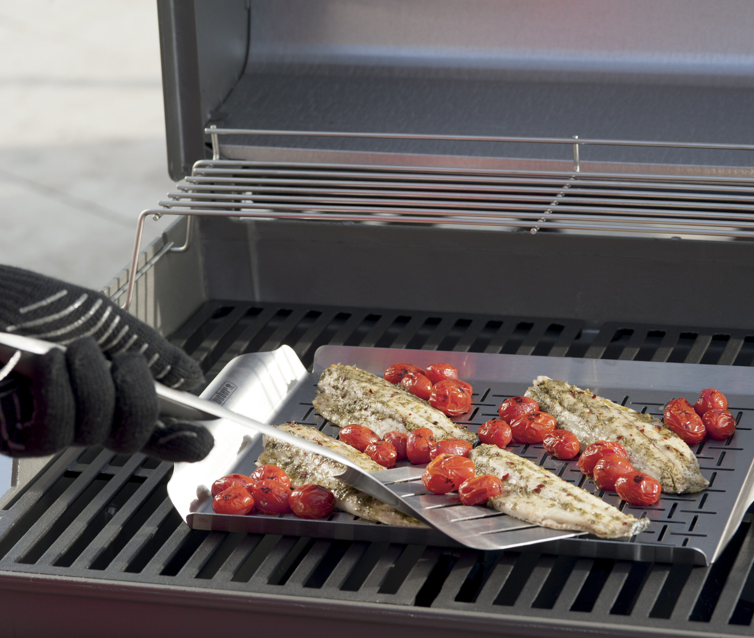 Weber Deluxe Grilling Pan