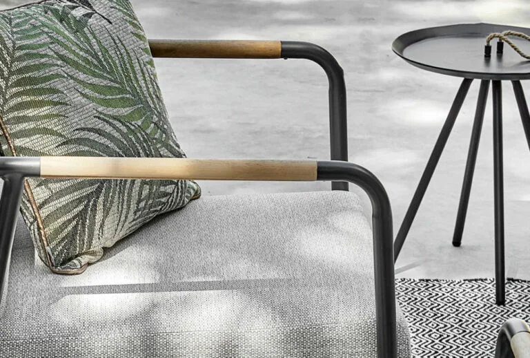 Apple_Bee_Elle_Lounge_Open-Back-Chair