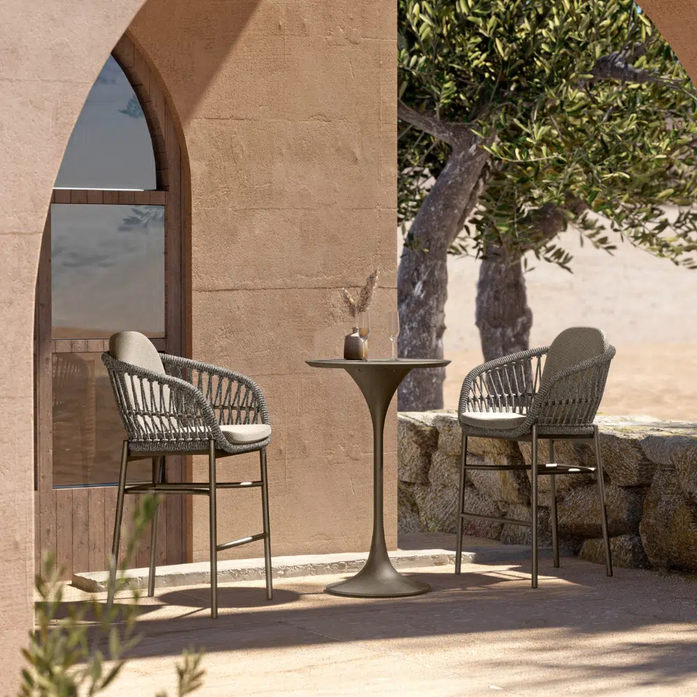 Verona Bar Table