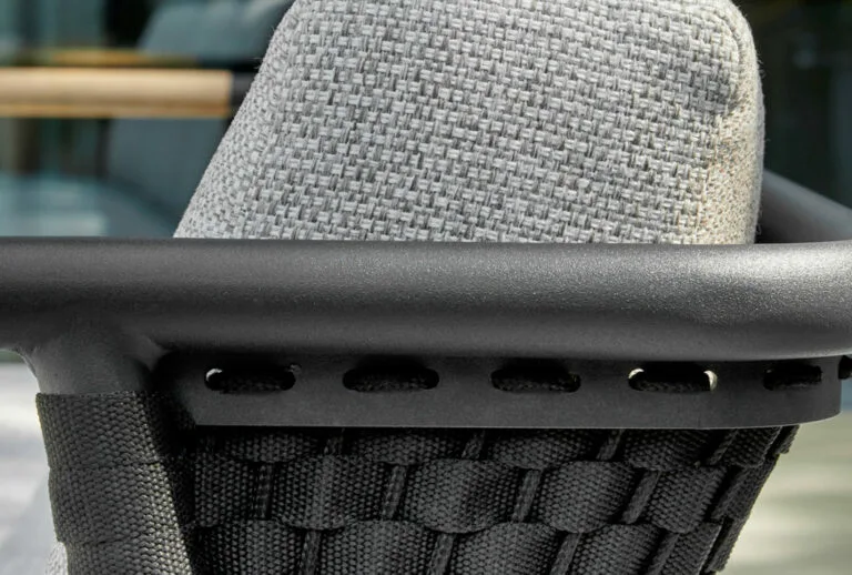 Applebee_Elle_RopeBelt_Lounge Chair with Black Aluminium Frame