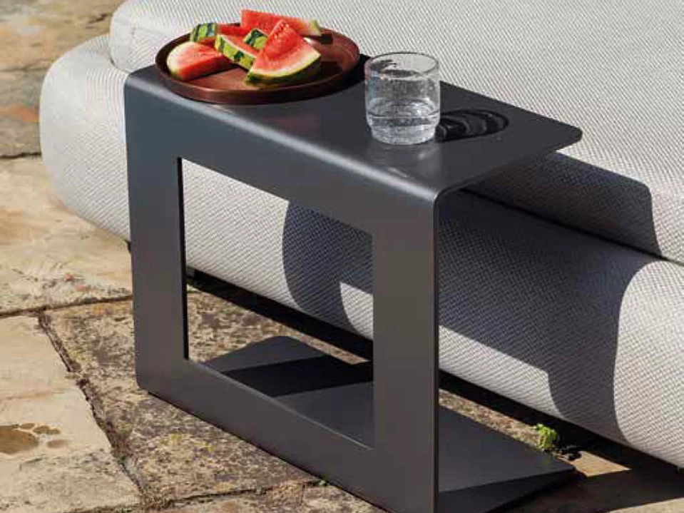 Fiori Side Table - Outdoor Side and Coffee Tables