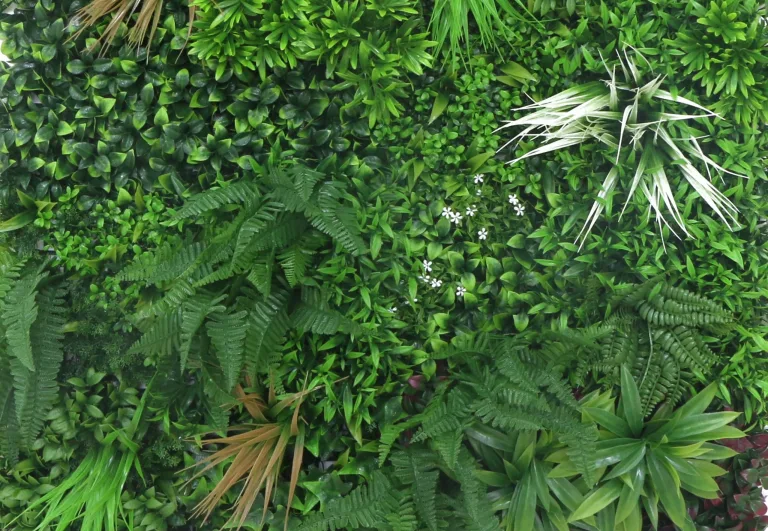 Deluxe Exotic Wall Cover - 1m x 1m - Artificial Plants and Boxwood Hedges