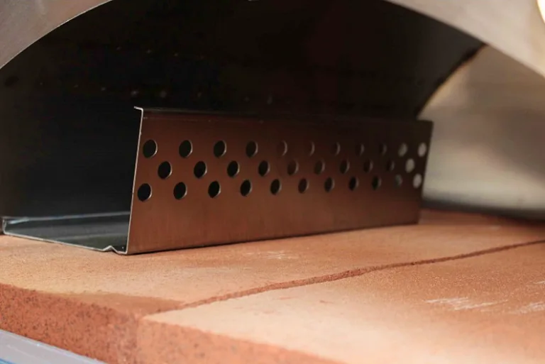 Inside the Nonno Peppe Pizza Oven