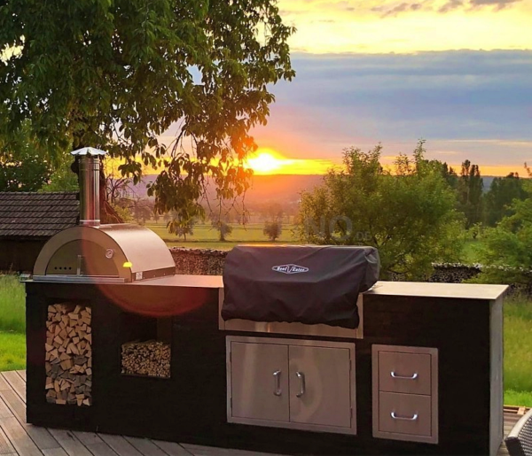 Nonno Peppe Wood Fired Pizza Oven
