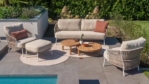 Dalias lounge set with coffeetables outdoor