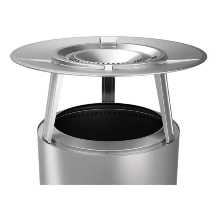 Solo Stove outdoor scene bonfire firepit smokeless Heat deflector for sale in Dublin Ireland, wood firepit