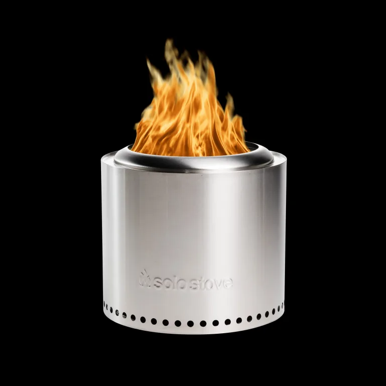 Solo Stove outdoor scene ranger firepit smokeless firepit for sale in Dublin Ireland, wood firepit