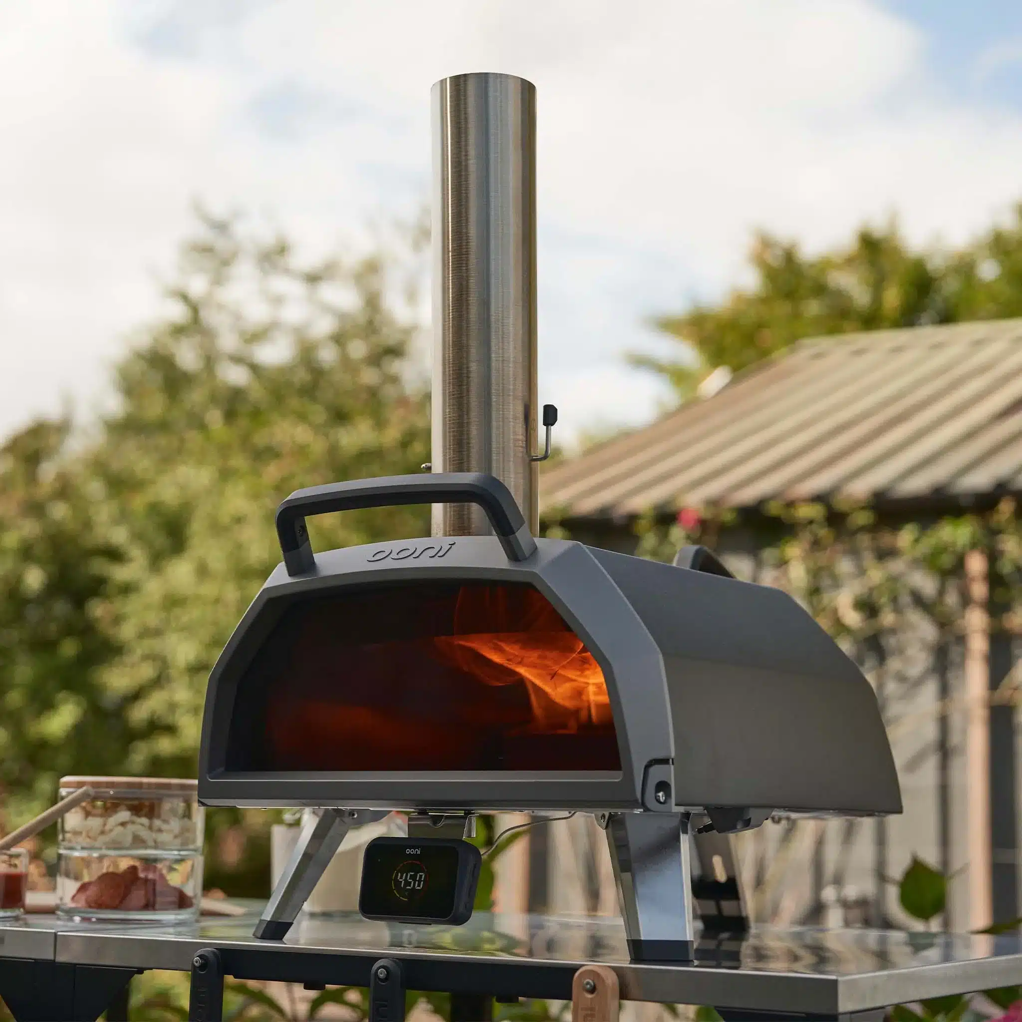 Ooni Karu 2 Pro Outdoor Pizza Oven Essentials Bundle