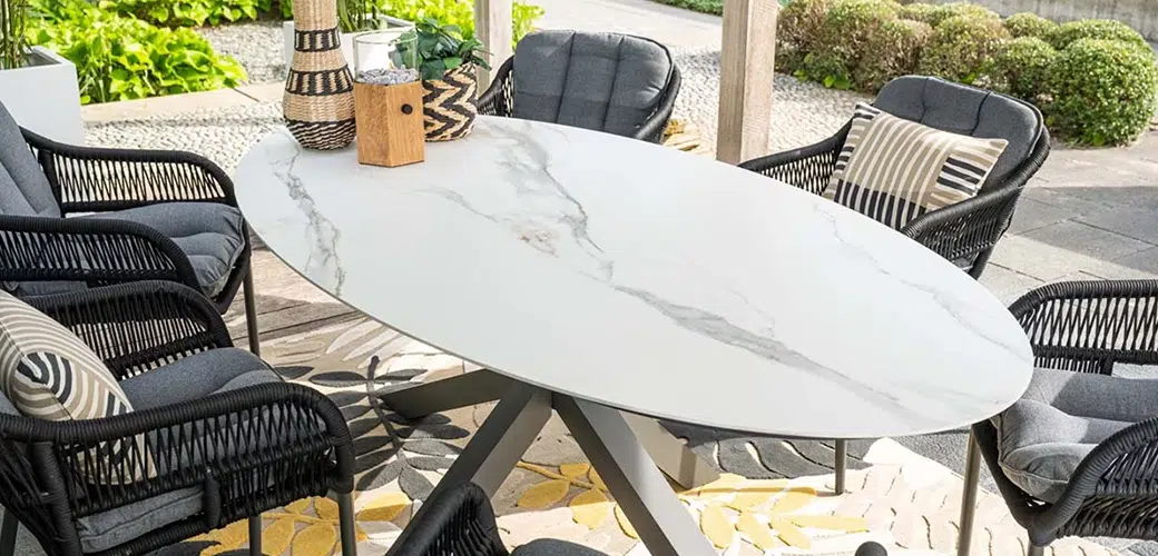 Scotland premium dining table with Pescara chairs for sale in Dublin