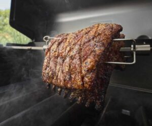 Weber Genesis E 415 with warming rack