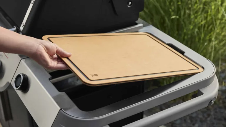 Weber BBQ accessory Weber works cutting board, fits only slate 76cm Weber BBQ. Fitiing into the side table