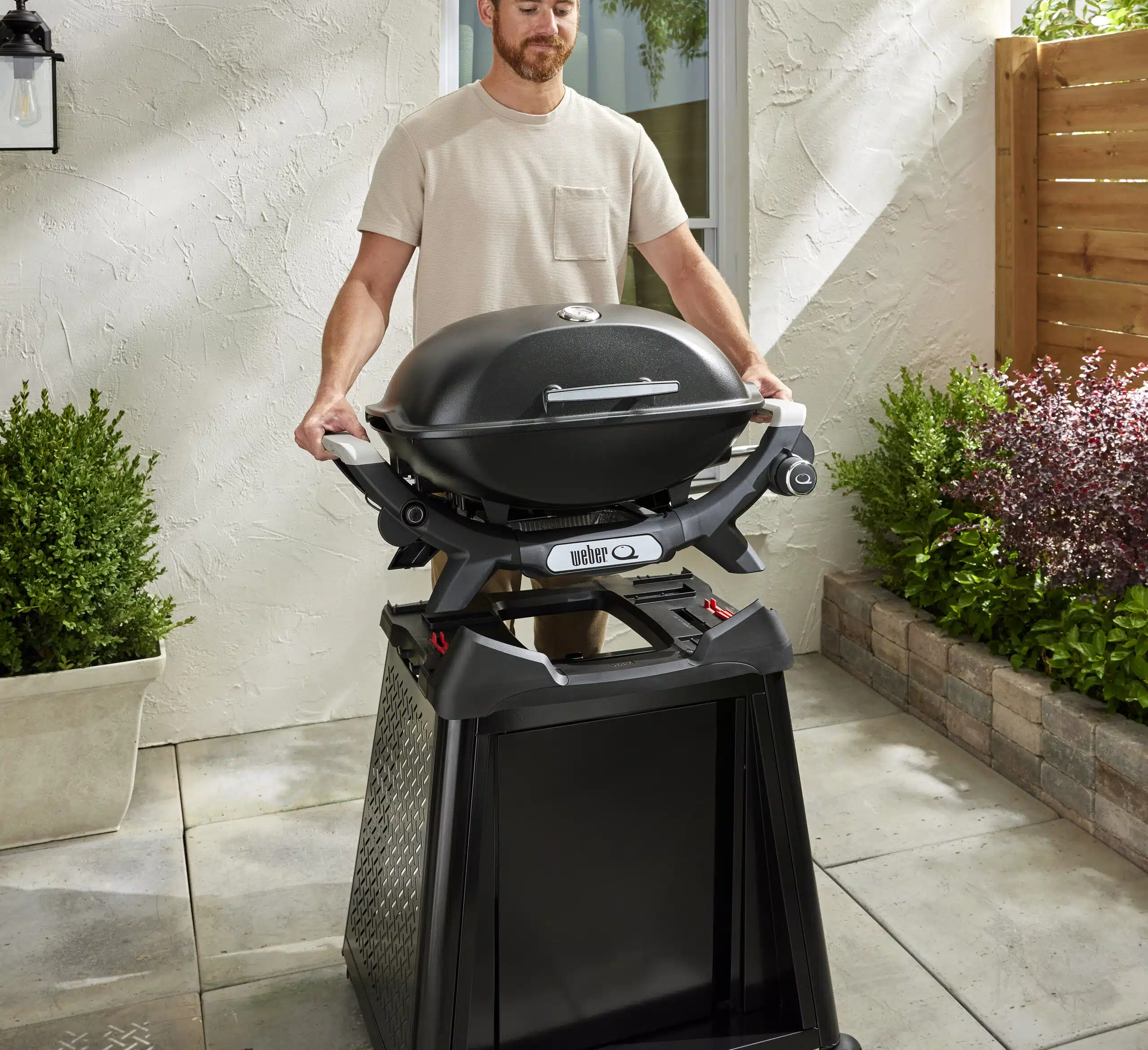 Weber Q2200 N Gas BBQ