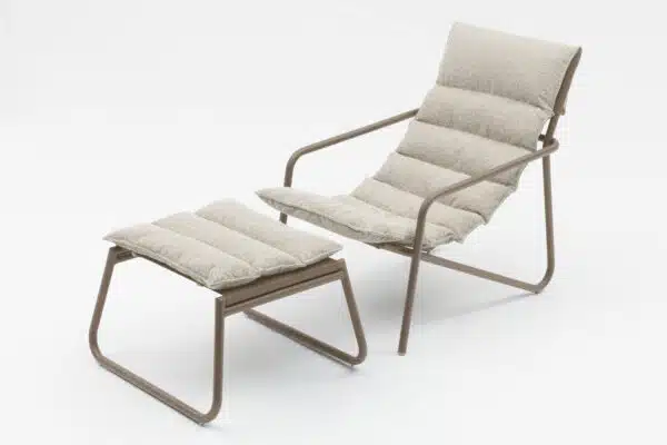 Coast Beacher Bob Sand Deck Chair with Cushion