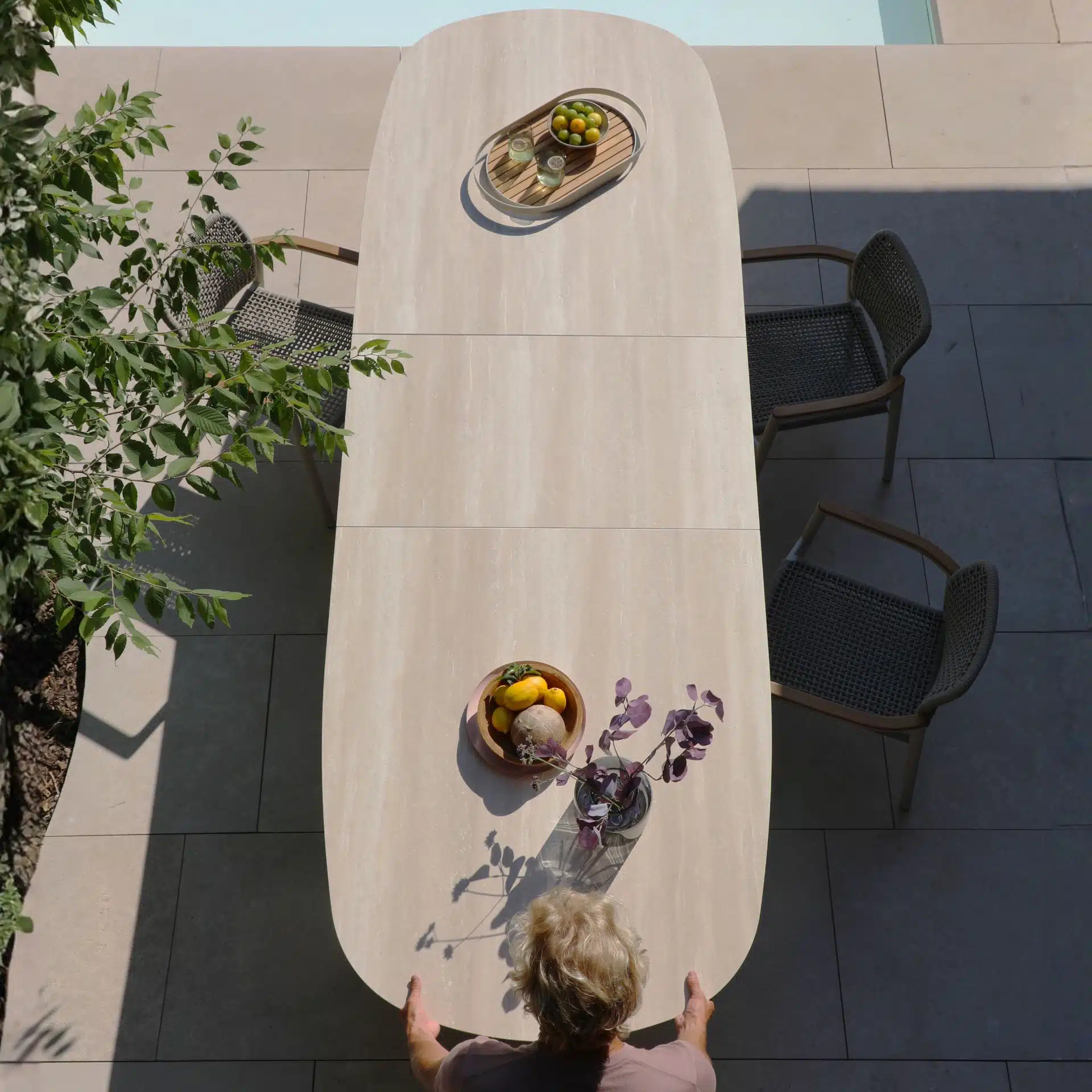 Albatros Organic Extendable Dining Table – 8-10 Seater in Bob Sand