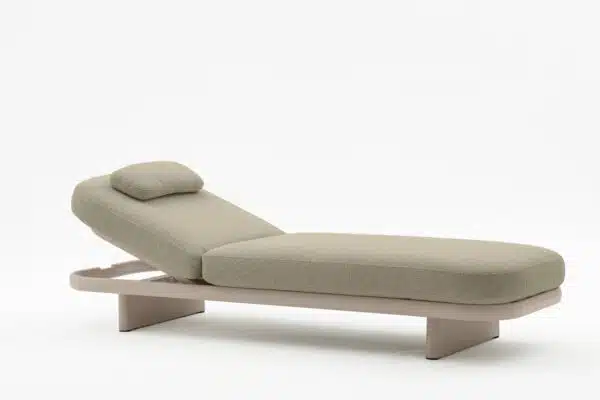 Cloud Reclining Sunlounger – Bob Sand with Cushion