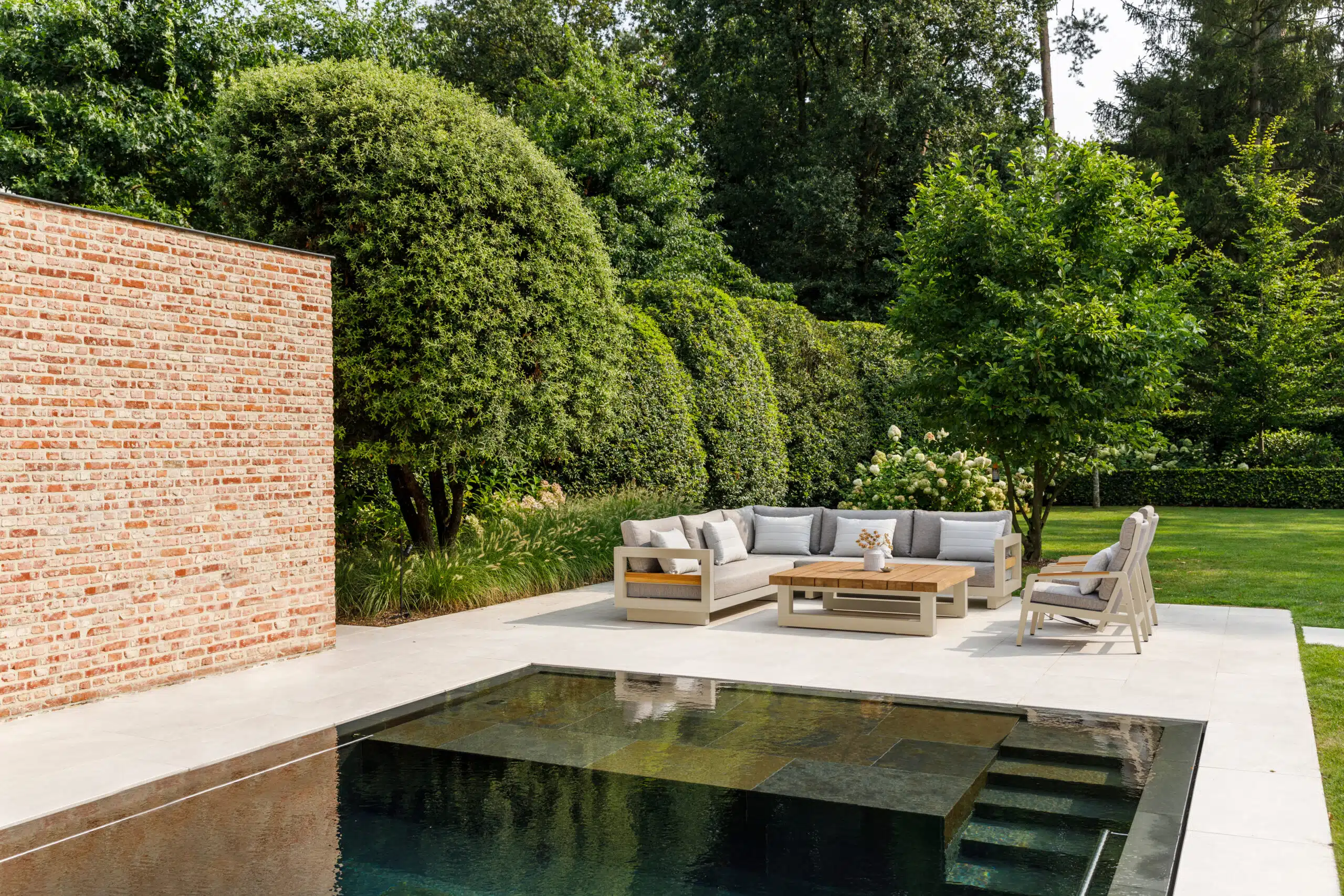 Himalya Garden Corner Sofa Set