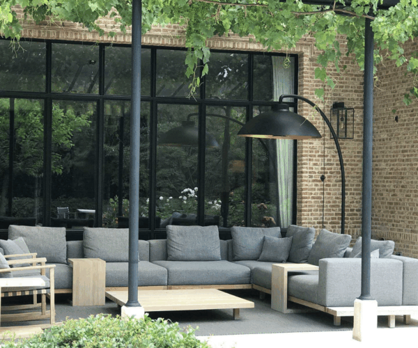 DOMEFS.MIDNIGHT-Heatsail-FS-Outdoor-Heater-lifestyle