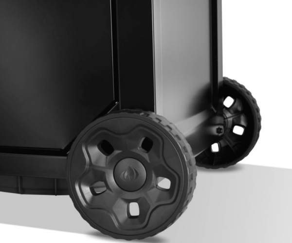 F365DPK-1-GB-Napolean-Freestyle-365-Propane Gas-BBQ-wheels