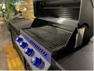 Prestige 500 shadow built in BBQ