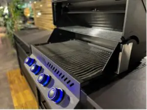 Prestige 500 shadow built in BBQ