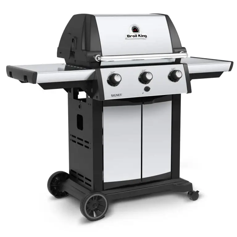 Broil King Signet 320 gas bbq for sale from The Outdoor Scene, Dublin, Ireland