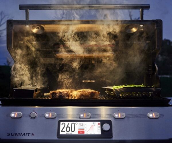 SummitSmart_Food_Features_3339_1x1 1