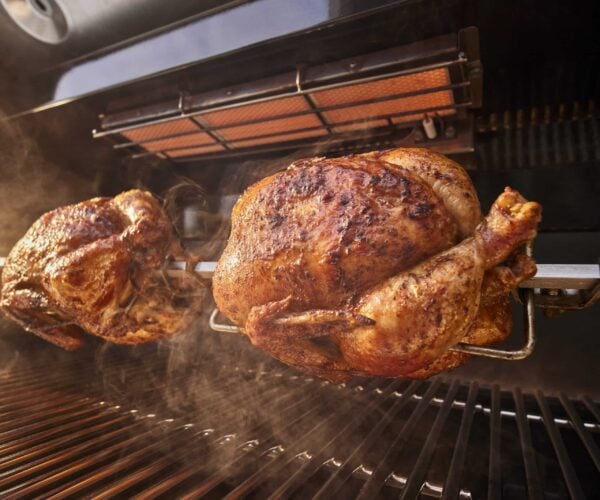 SummitSmart_Food_Full-Chicken-Rotisserie_1508_1x1