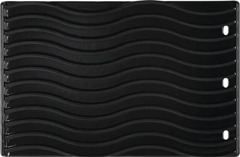 Napoleon Rogue Enamelled cast iron reversible griddle for sale from The outdoor Scene