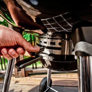 Broil King Kettle 57cm for sale with adjustable ash shifter