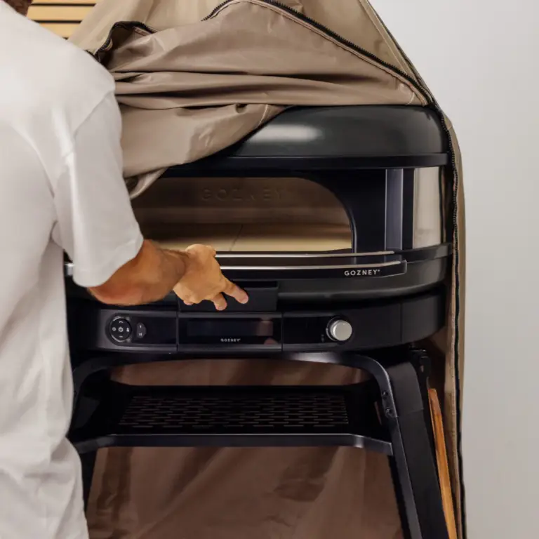 Heavy-duty weather-resistant cover for Gozney Dome oven and stand.