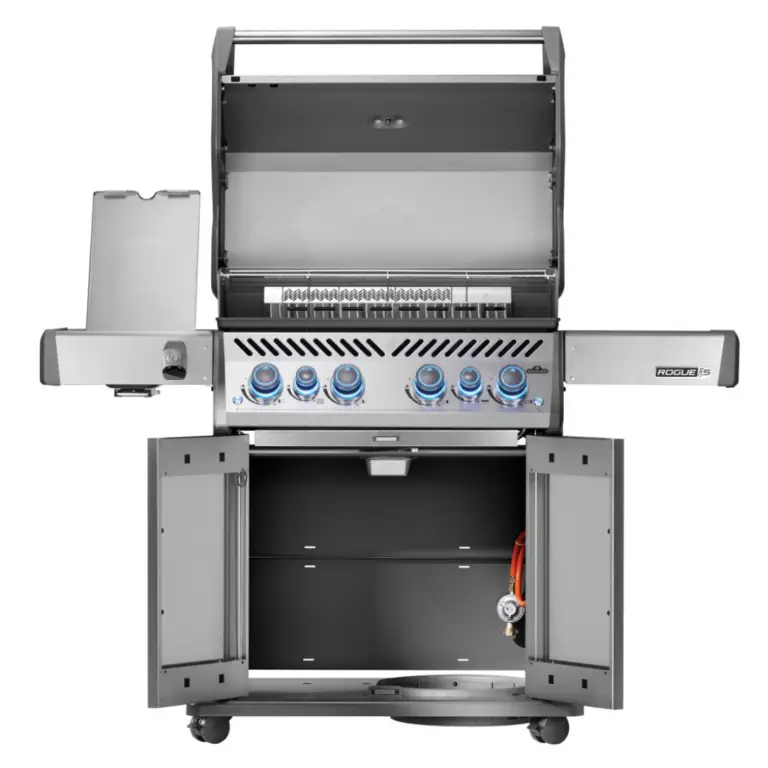 Front view of the Napoleon Rogue PRO-S 525 RSIB BBQ with lid open