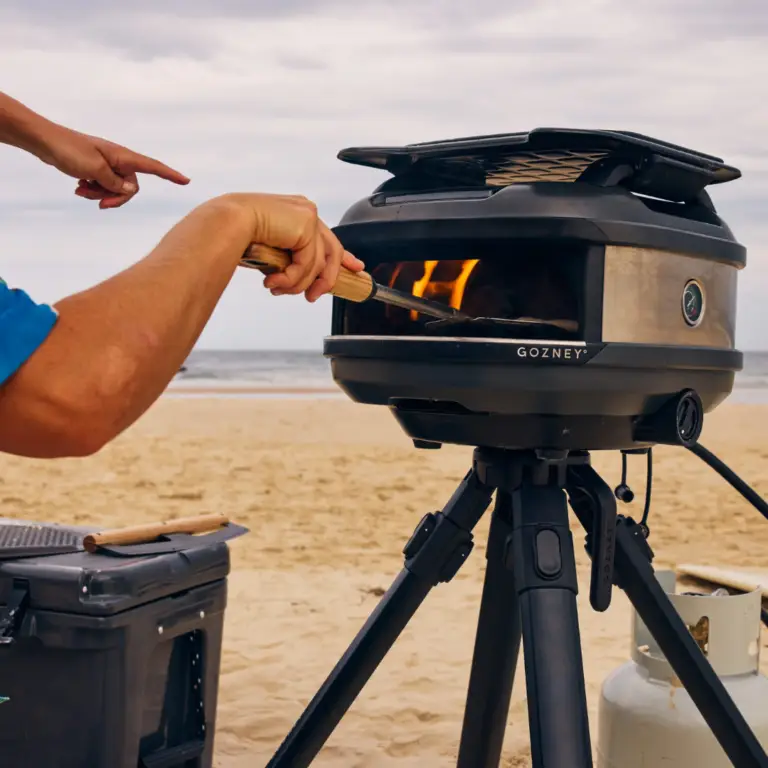 Gozney Venture Turning Peel to rotate a pizza inside a pizza oven