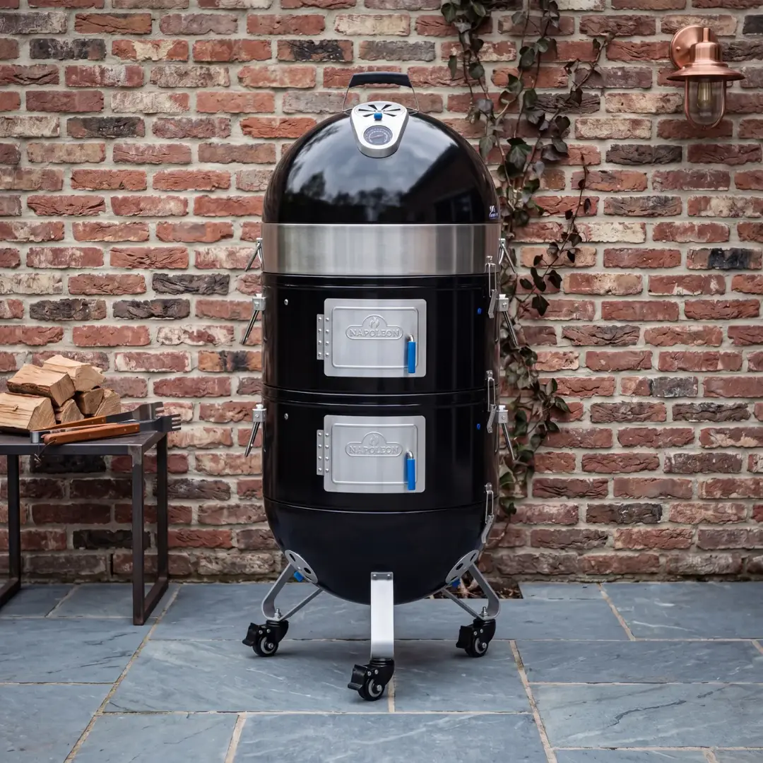 Napoleon Apollo 22 Charcoal Smoker for sale in Dublin