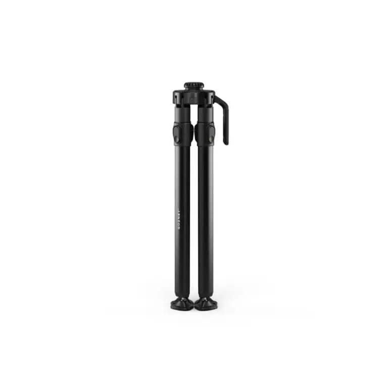 Stable quad-leg stand for Gozney Tread